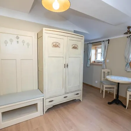 Guest house Stara Skola