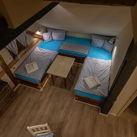 بيت ضيافة Stara Skola 3*