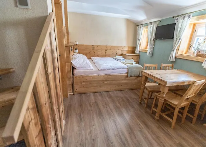 Penzion Stará škola 3*